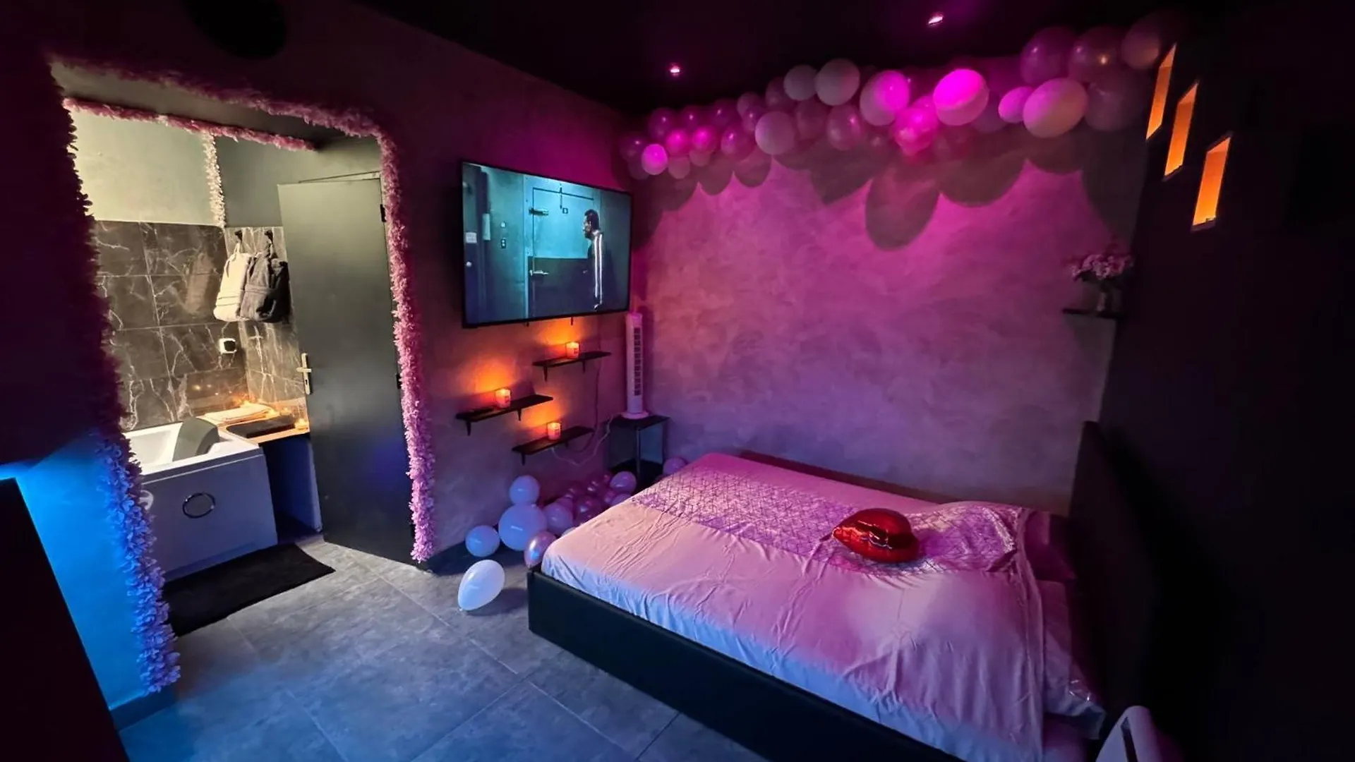 Love Room Spa Jacuzzi Lyon France